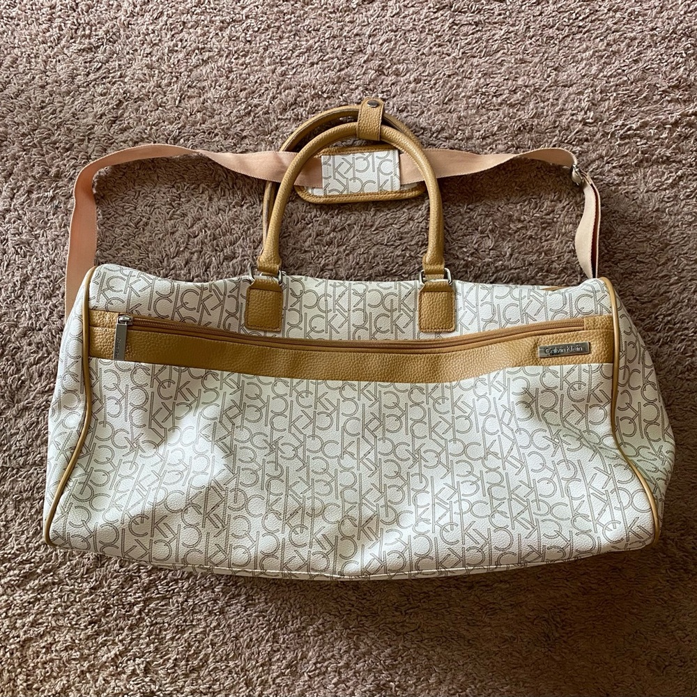 Calvin Klein Travel Weekender Duffle Bag All Over Logo Eggshell & Beige Large